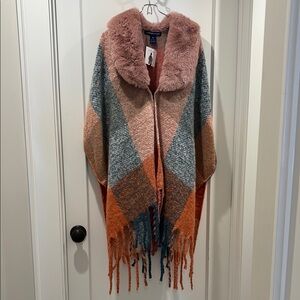 Adrienne Vittadini Pink and Gray Kimono